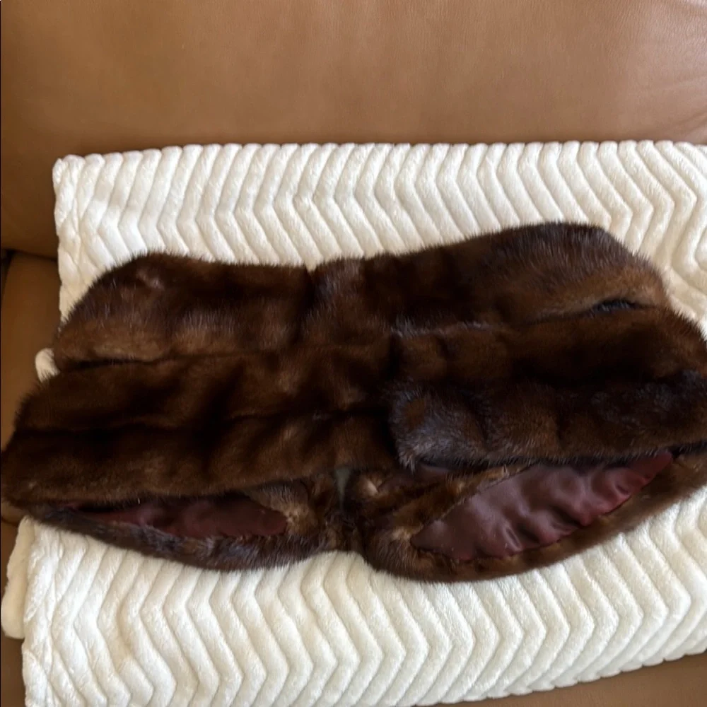 Vintage Mink Stole - Picture 2 of 4
